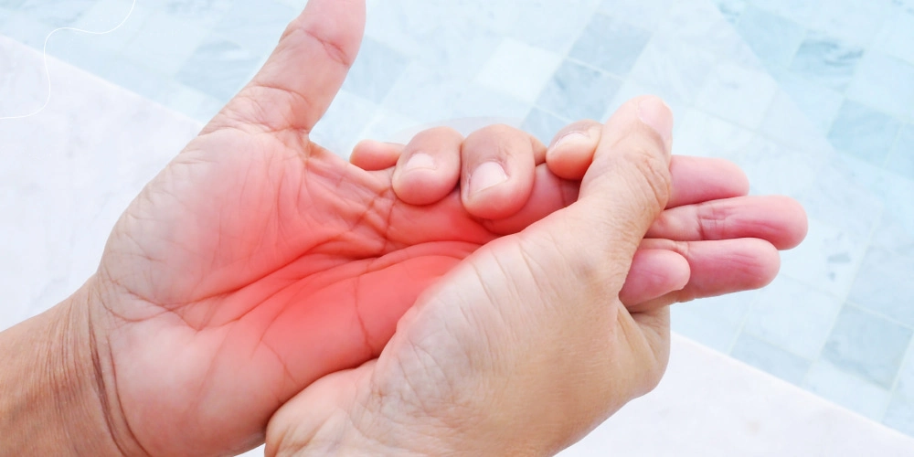 Numbness in Hands: Causes and Treatment