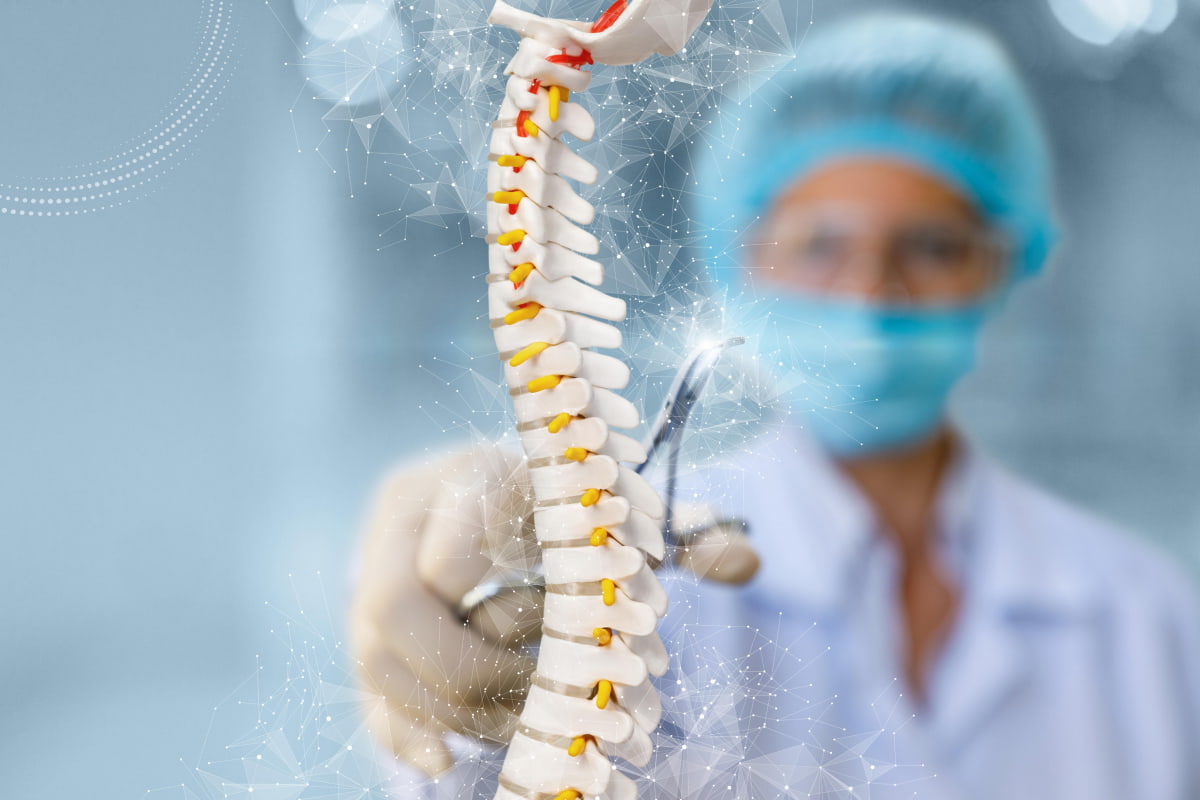 Spinal Cord Injury Symptoms & Types of Injury