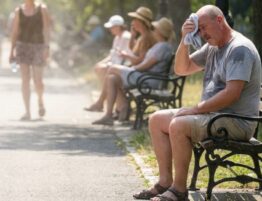 Heat-Stroke-Vs.-Stroke